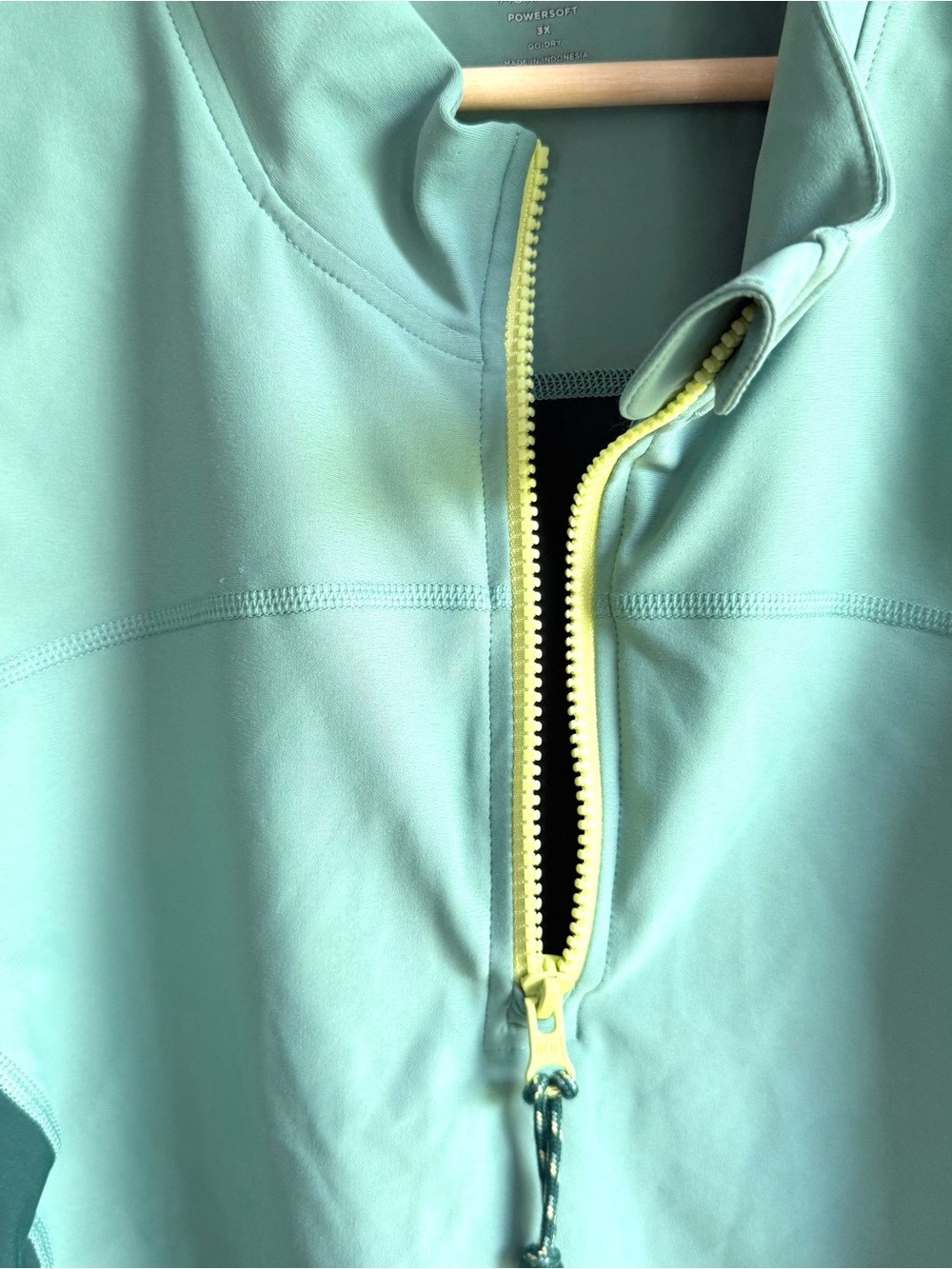 Old Navy Womens Top English Ivy Green PowerSoft 1/2-Zip Sleeveless Crop Size 3X - Picture 7 of 10